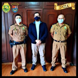 Polícia Militar em Campo Largo recebe visita do Padre Waldir Zanon